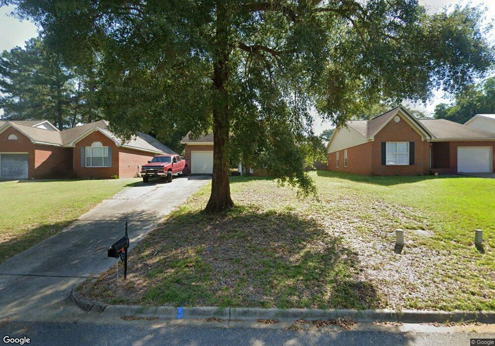 1307 Baywood Rd, Dothan, AL 36305 - photo 1