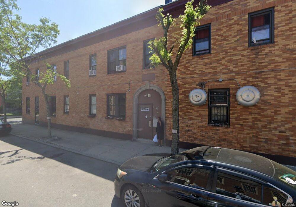 114 Early St, Providence, RI 02905 - photo 1