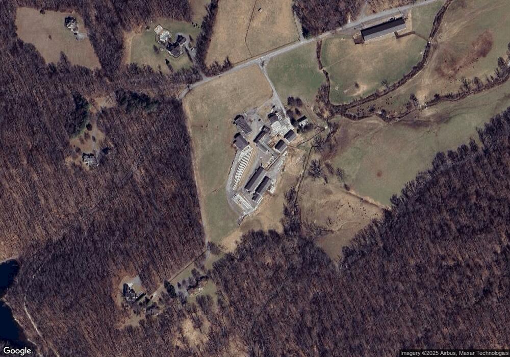 1735 Oakland Rd, Reisterstown, MD 21136 - photo 1