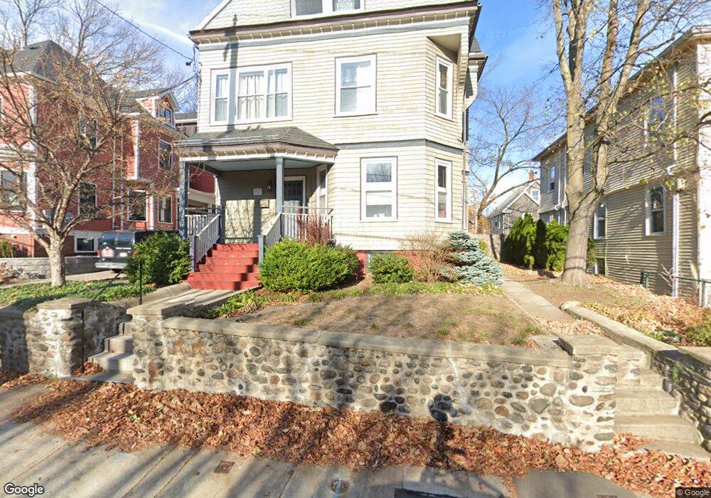 109 Summer St unit 1, Somerville, MA 02143 - photo 1