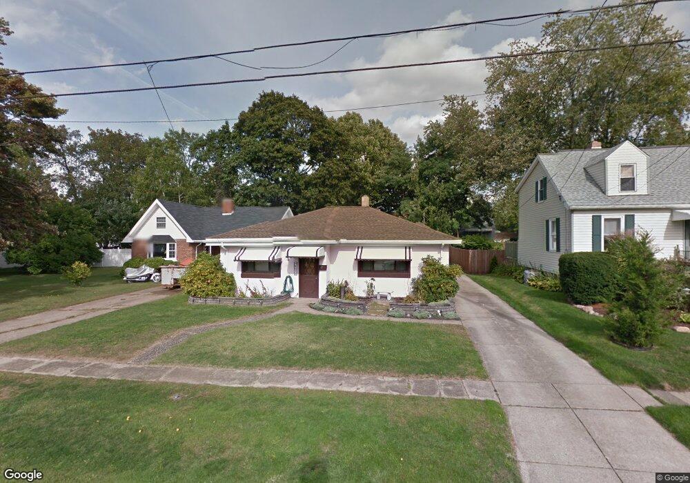 607 Montpelier Ave, Erie, PA 16505 - photo 1