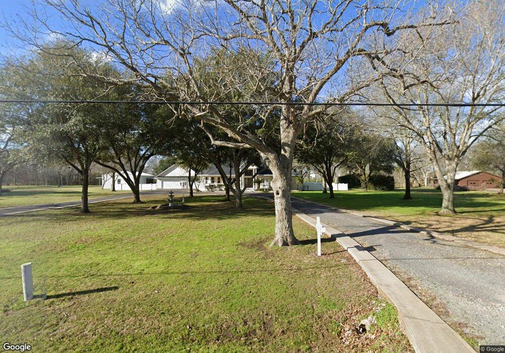 2212 Shady Oaks Ln, Rosenberg, TX 77471 - photo 1