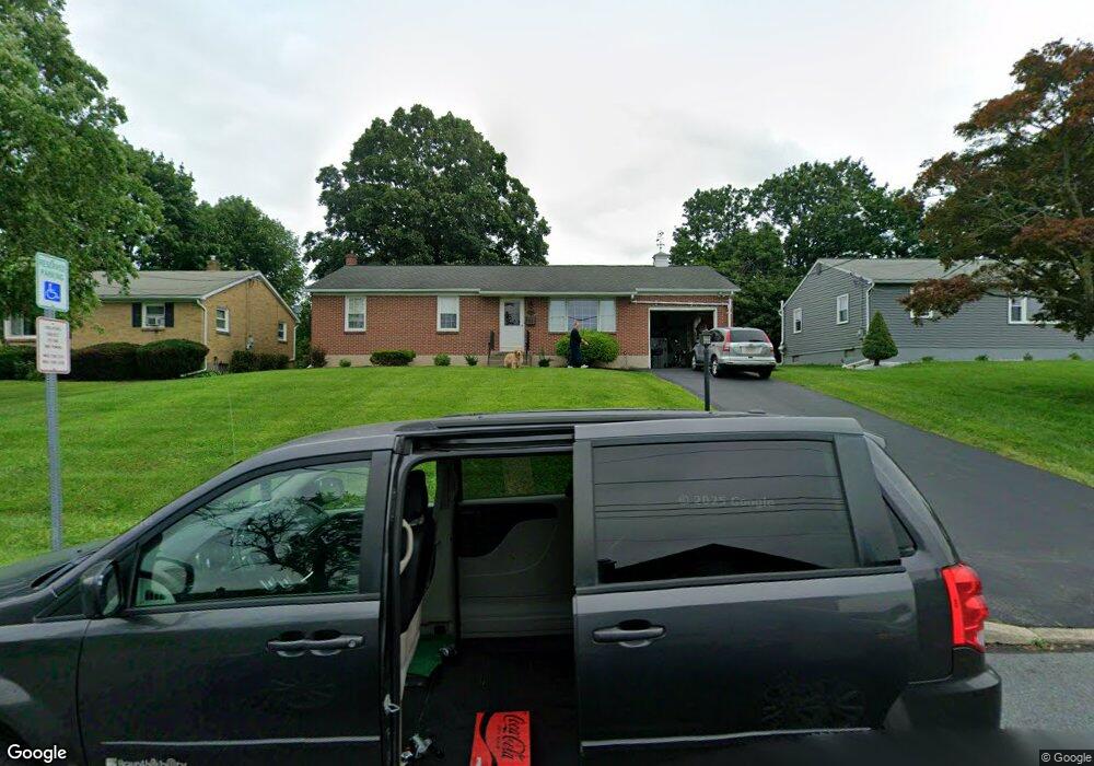 273 Penn St, Bath, PA 18014 - photo 1