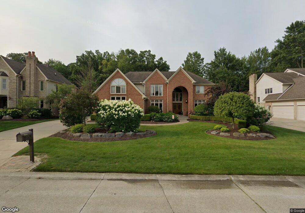 3705 Newcastle Dr, Rochester Hills, MI 48306 - photo 1