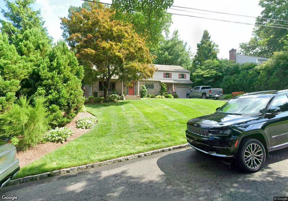 109 Abbey Ct, Ramsey, NJ 07446 - photo 1