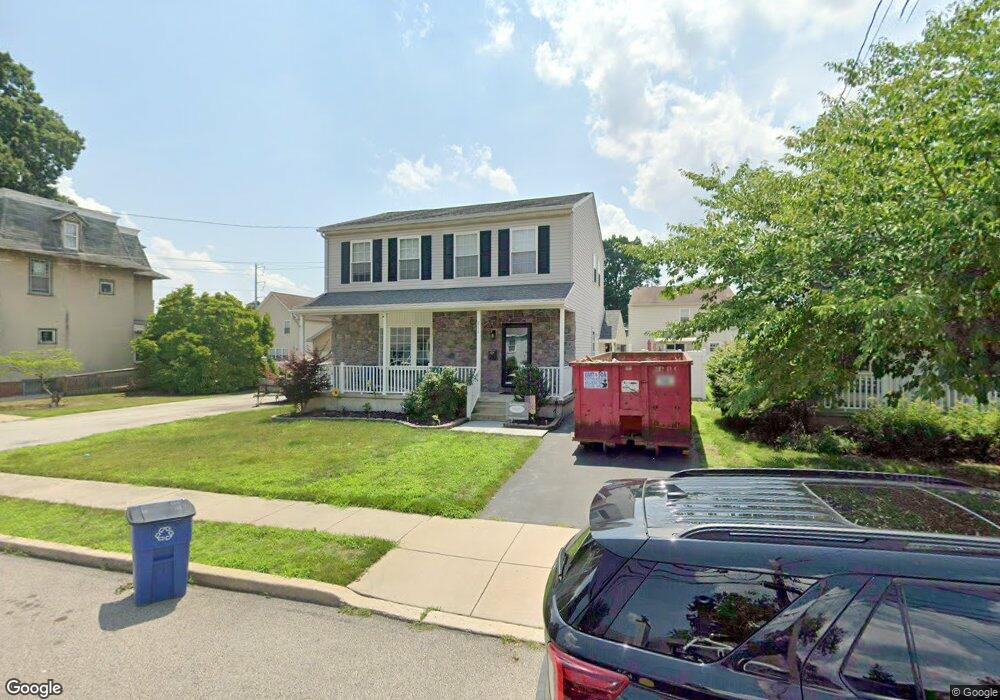 211 Sylvania Ave, Folsom, PA 19033 - photo 1