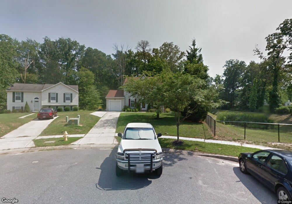 307 Nicole Ln, Glen Burnie, MD 21061 - photo 1