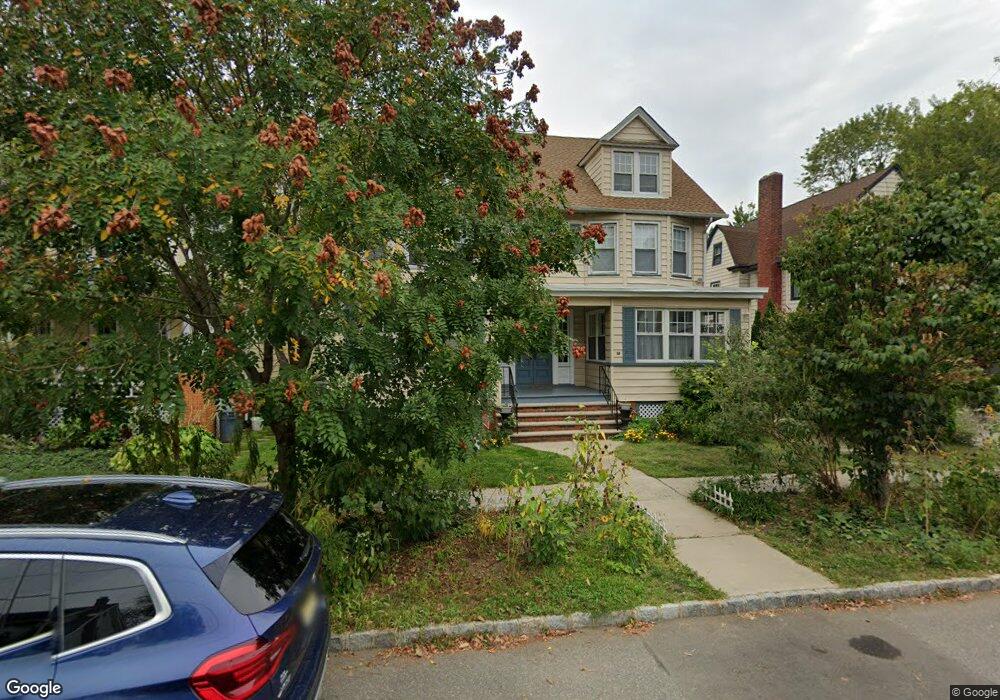 66 Essex Ave unit Left, Glen Ridge, NJ 07028 - photo 1