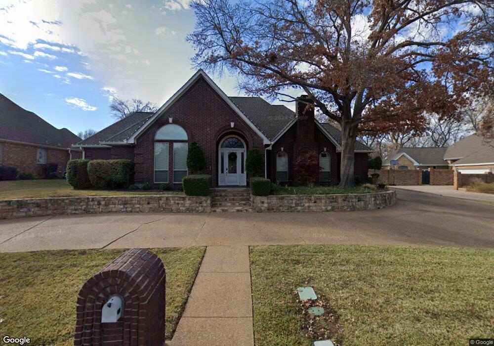 4304 Hidden Valley Ct, Colleyville, TX 76034 - photo 1