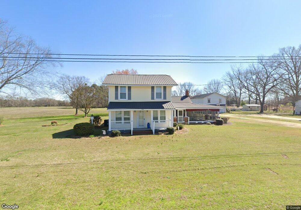 728 Main St, Newton Grove, NC 28366 - photo 1