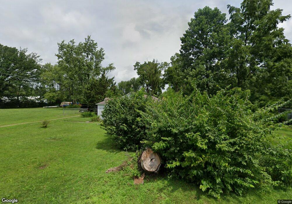 308 W Berkley Ave, Muncie, IN 47303 - photo 1