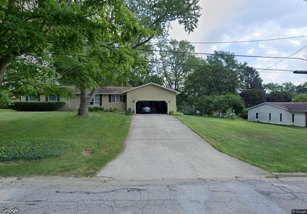 715 Hance St, Niles, MI 49120 - photo 1