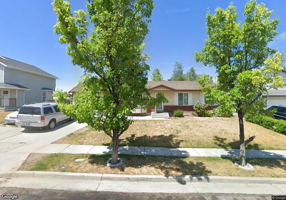 4988 W Banquet Ave, West Jordan, UT 84081 - photo 1