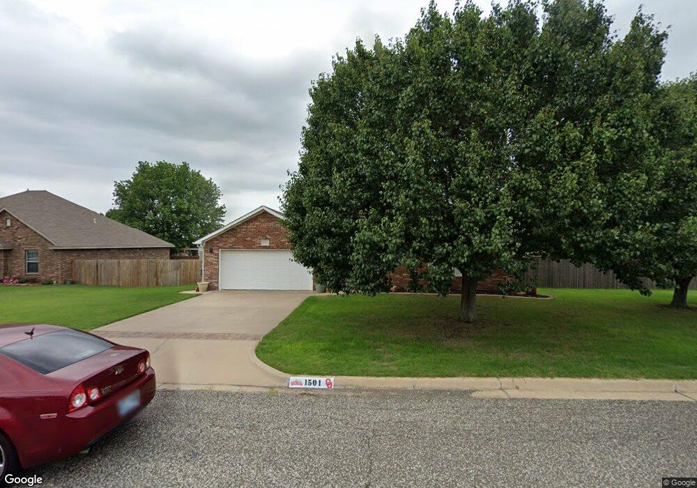 1501 Lisa Ln, Ardmore, OK 73401 - photo 1