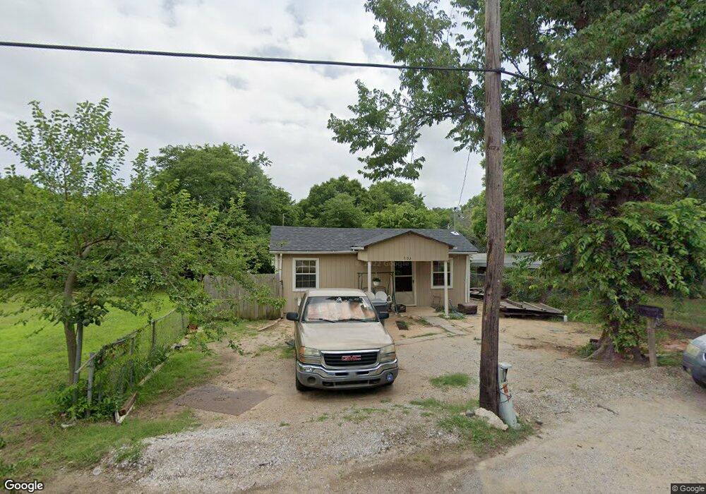 702 Anderson St SE, Ardmore, OK 73401 - photo 1