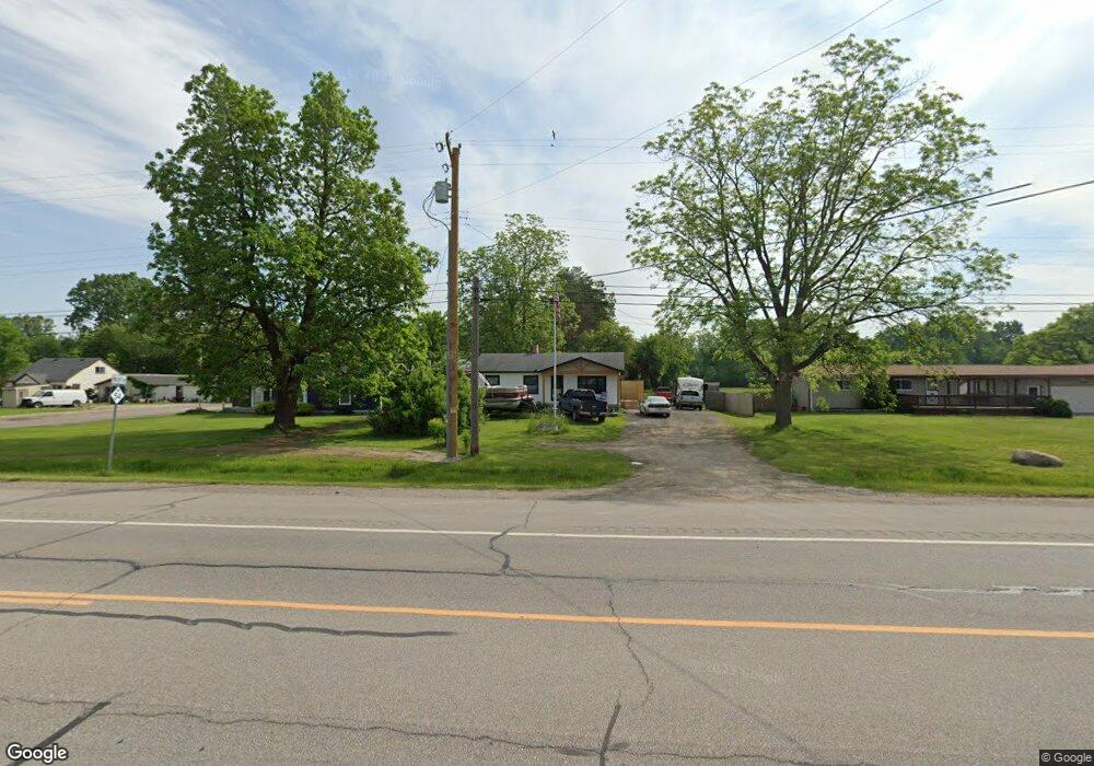 11332 N Saginaw Rd, Clio, MI 48420 - photo 1