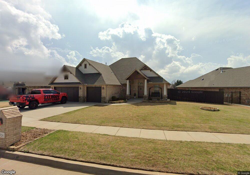 2524 NE 15th St, Moore, OK 73160 - photo 1