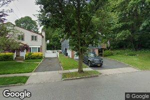 89 Hickory Rd, Port Washington, NY 11050