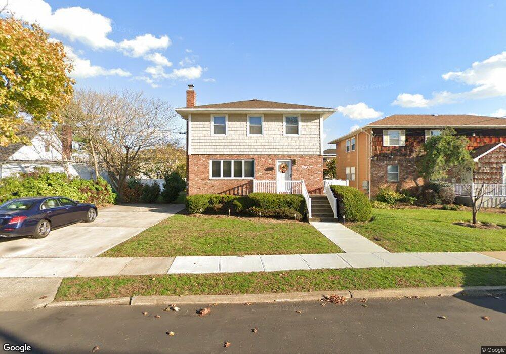 2671 Sheldon Place, Oceanside, NY 11572 - photo 1