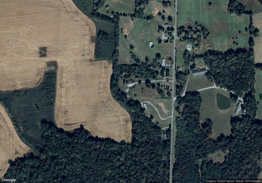 248 Comstock Rd, Shelbyville, TN 37160 - photo 1