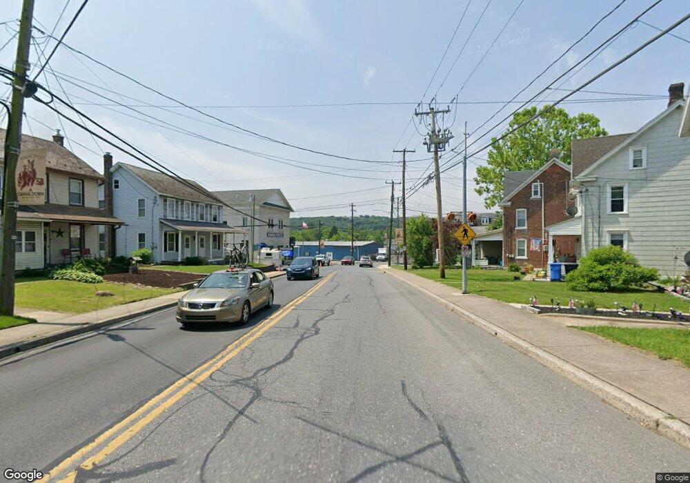 129 Old Gap St, Walnutport, PA 18088 - photo 1