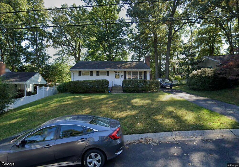 117 Rolling Rd, Gaithersburg, MD 20877 - photo 1