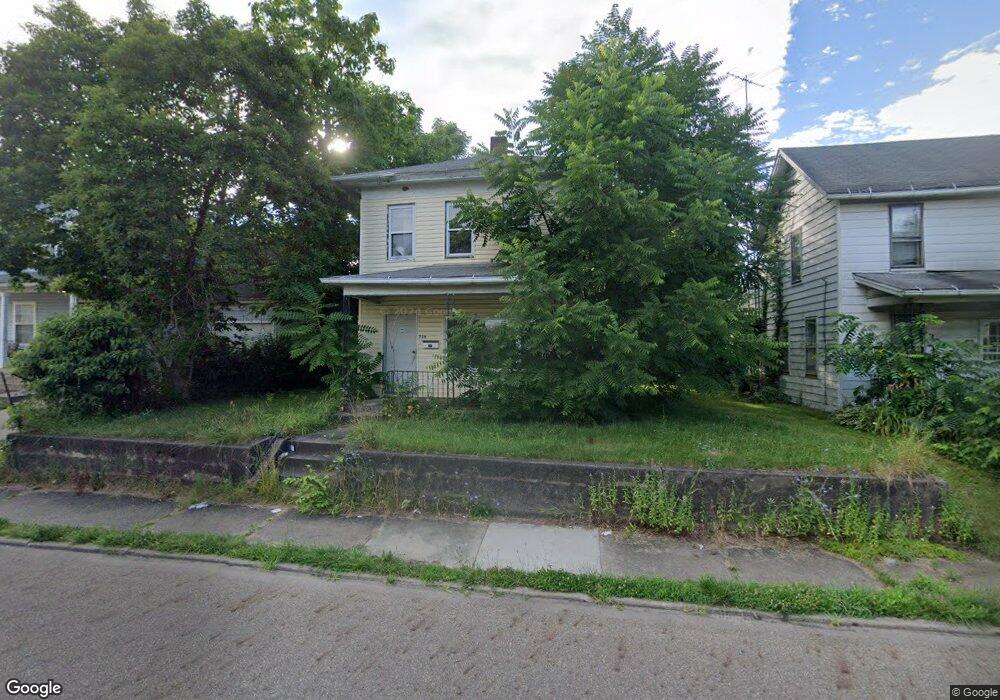 726 Young Ave NE, Canton, OH 44704 - photo 1