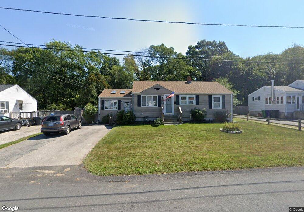 22 Novelty Rd, Warwick, RI 02889 - photo 1