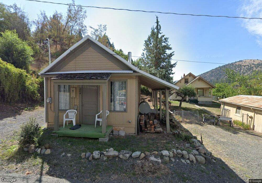 204 E Main St, Canyon City, OR 97820 - photo 1