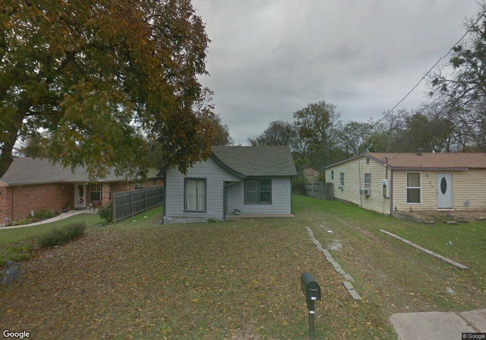 675 Meadow Park Dr, Fort Worth, TX 76108 - photo 1