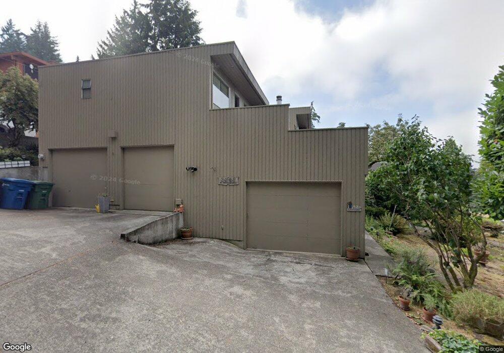 3308 W Mercer Way, Mercer Island, WA 98040 - photo 1