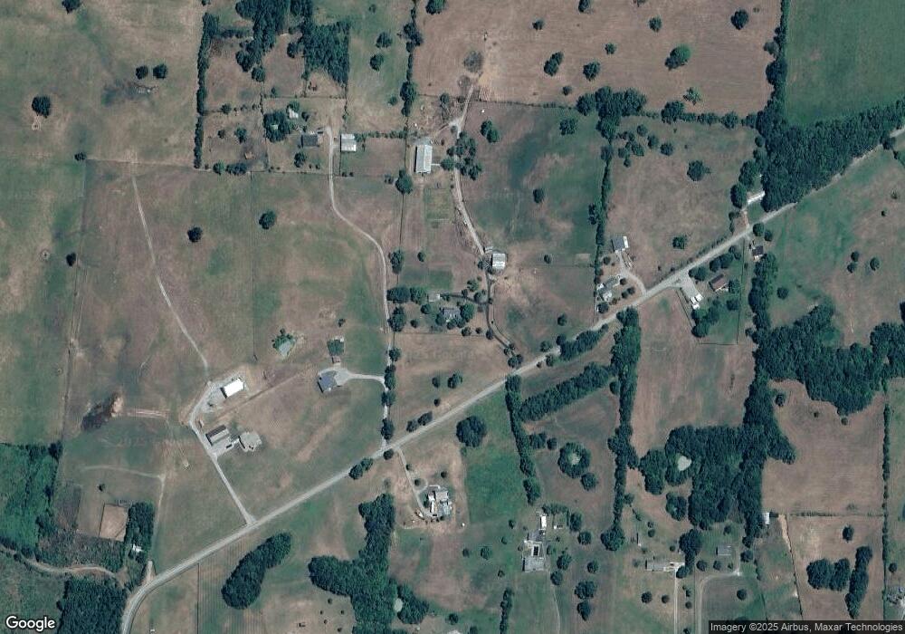 925 Cummins Ferry Rd, Salvisa, KY 40372 - photo 1