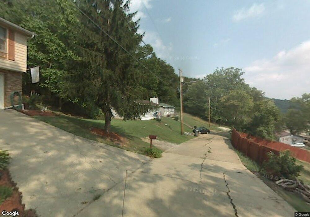 134 Francis St, Dunbar, WV 25064 - photo 1