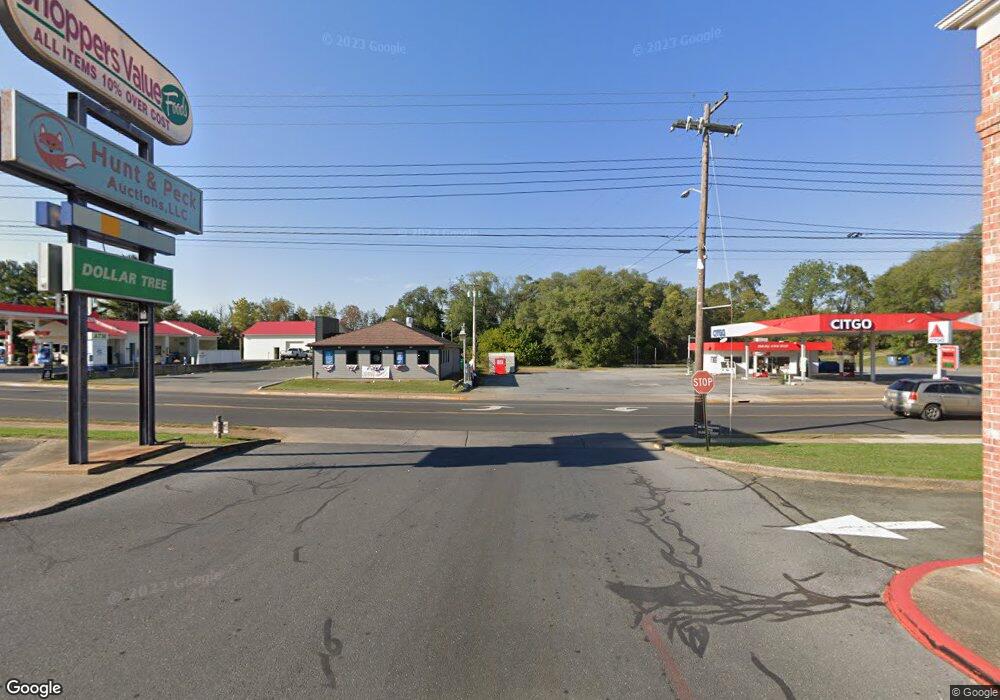 0 E Luray Shopping Center unit 1008730672, Luray, VA 22835 - photo 1