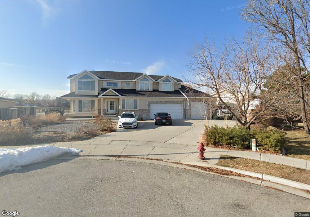 4054 Kilchurn Cir, South Jordan, UT 84095 - photo 1
