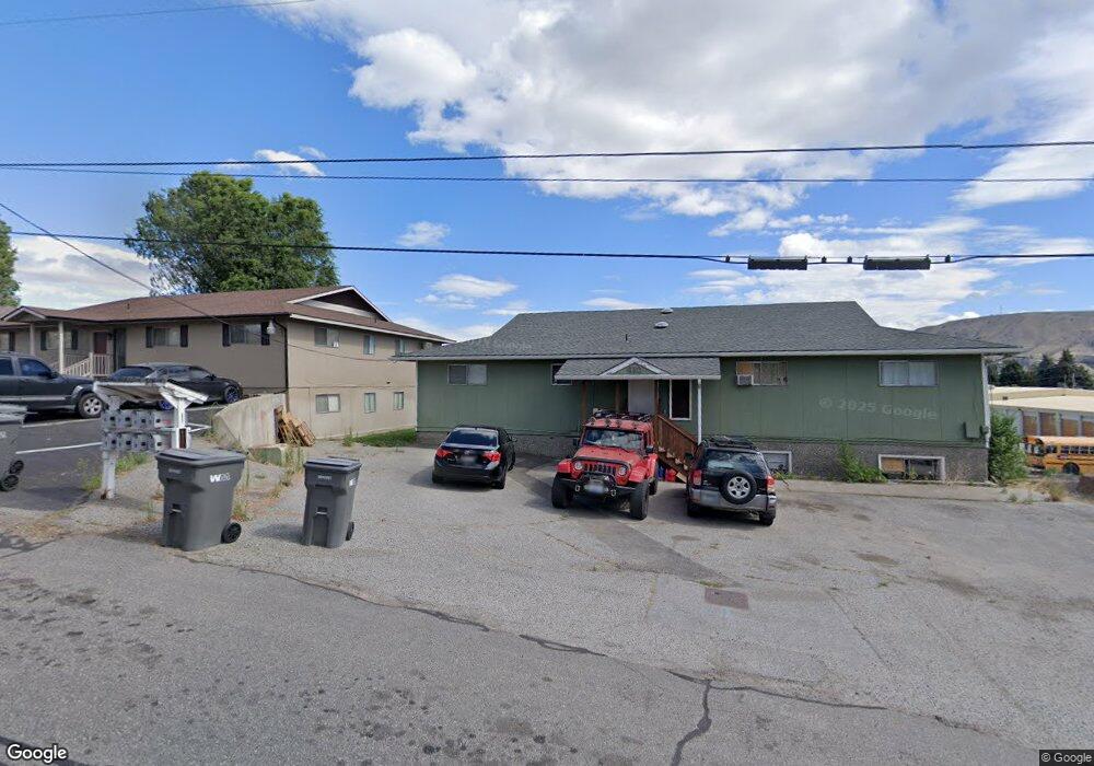 410 7th St NE unit 1, East Wenatchee, WA 98802 - photo 1