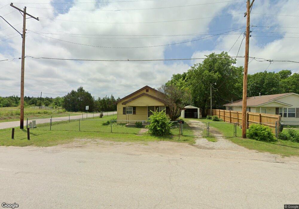 1526 White St, Ardmore, OK 73401 - photo 1