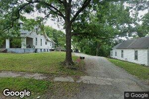 207 S Hale St, Carrollton, MO 64633