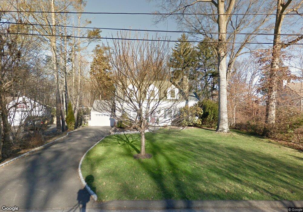 26 Crescent Rd, Riverside, CT 06878 - photo 1