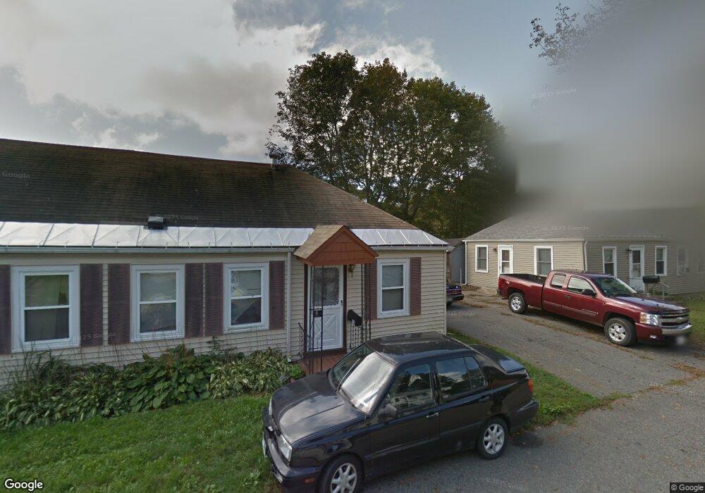 28 Halstead St, Kittery, ME 03904 - photo 1