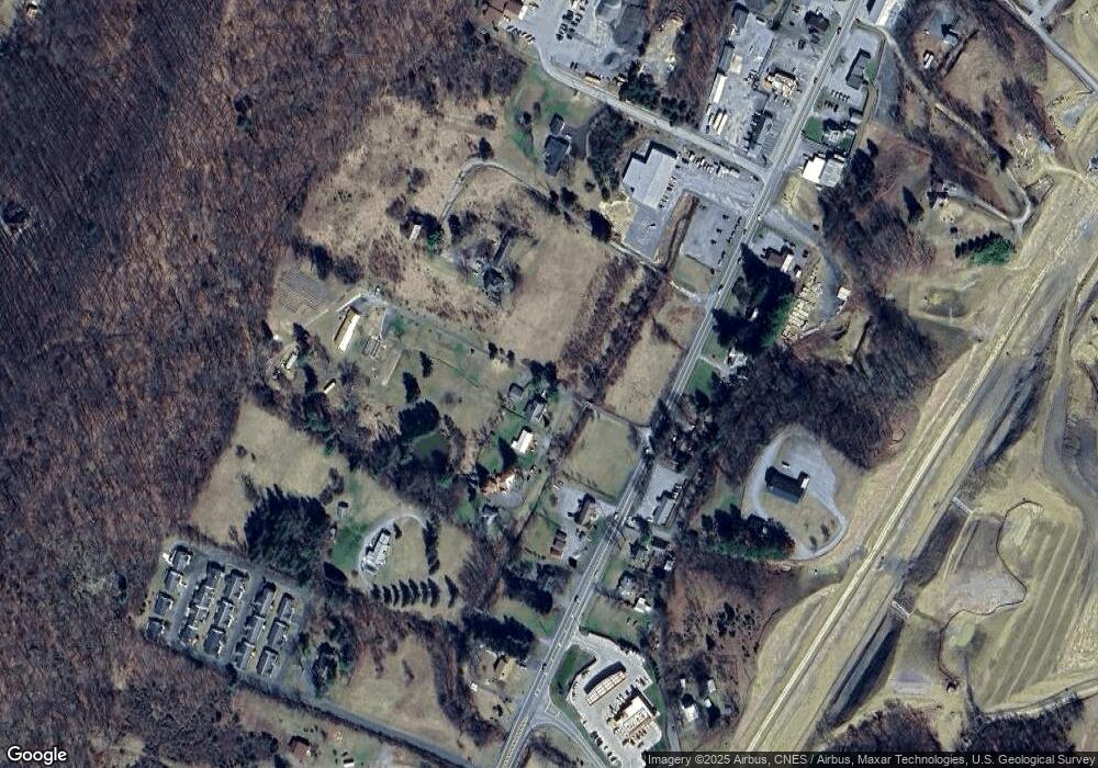 21 Memory Ln, Berkeley Springs, WV 25411 - photo 1