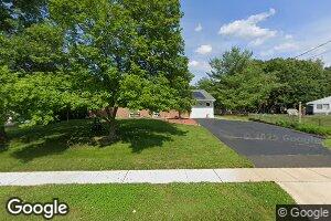 86 New Rd, Kendall Park, NJ 08824
