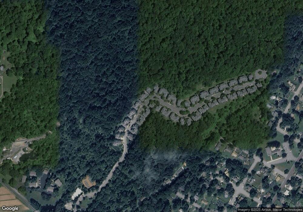 56 Overlook Dr unit 56, Hackettstown, NJ 07840 - photo 1