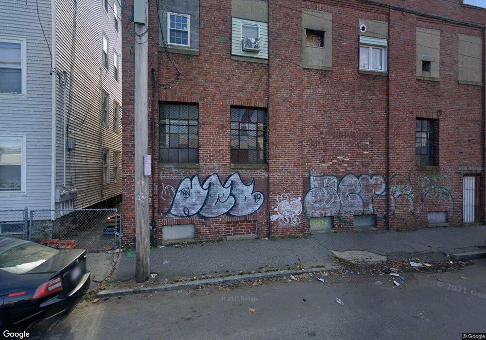 24 Bennett St, Lawrence, MA 01841 - photo 1