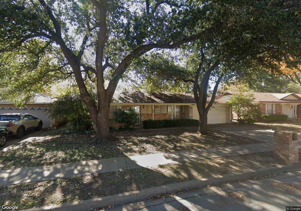 2024 Schumac Ln, Bedford, TX 76022 - photo 1