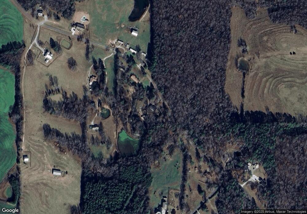 542 Randles Rd, Grant, AL 35747 - photo 1