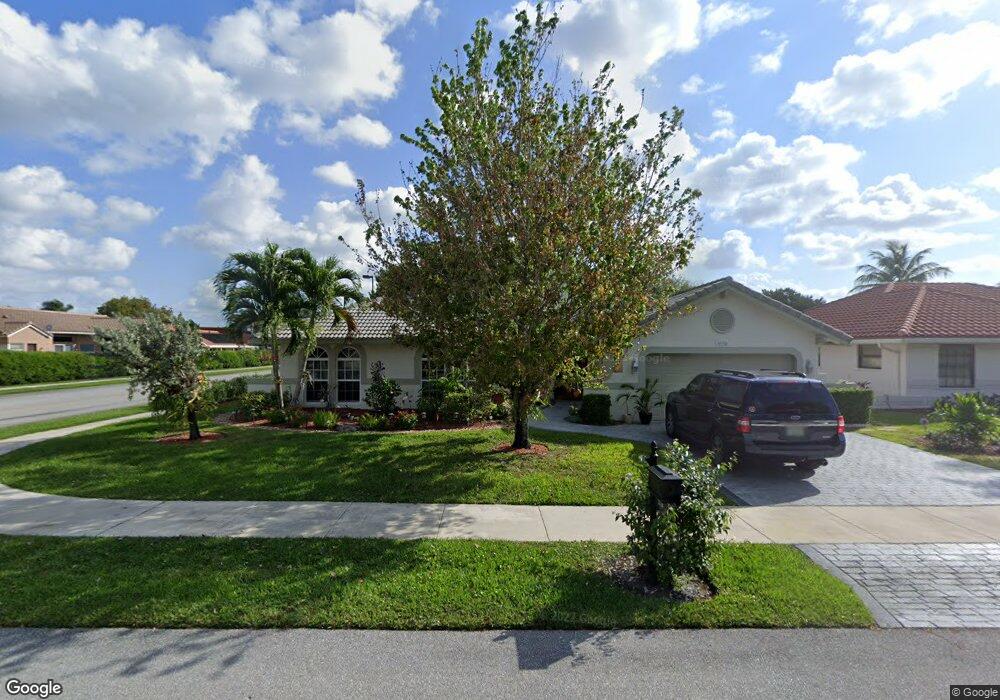 2770 Old Orchard Rd, Davie, FL 33328 - photo 1