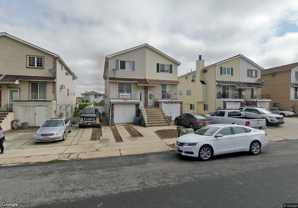 261 Regis Dr, Staten Island, NY 10314 - photo 1