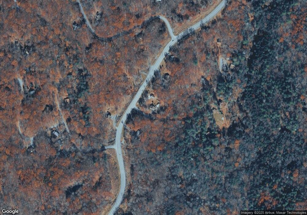 107 Raccoon Ct, Bushkill, PA 18324 - photo 1