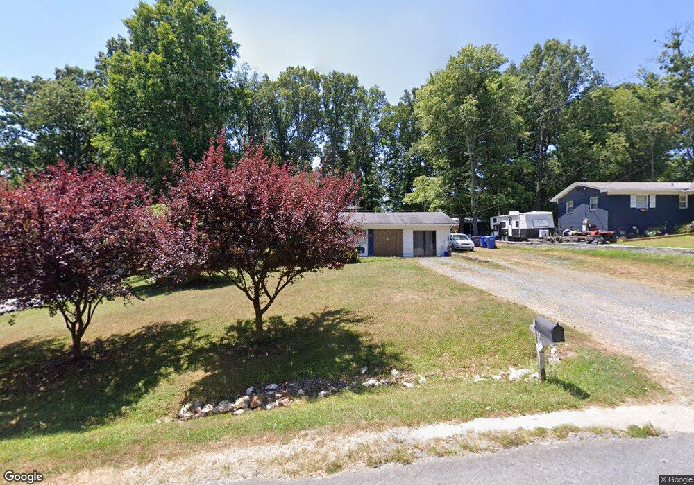 995 Redwood Dr, Asheboro, NC 27205 - photo 1